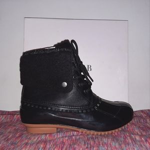 JustFab Black Winter Fleece Duck Boot